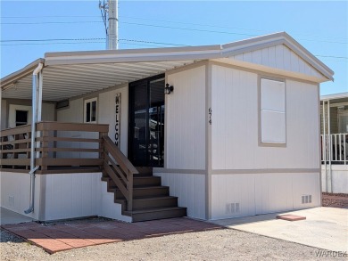 Spacious 1 bedroom 1 bath home. Newly renovated with new paint on Riverview Golf Course in Arizona - for sale on GolfHomes.com, golf home, golf lot