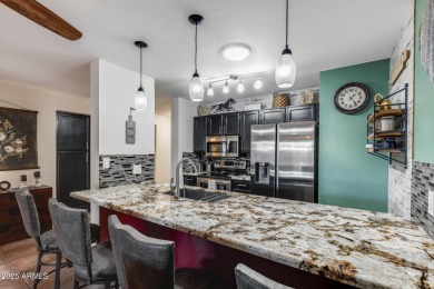 Remodeled townhome in Westbrook Village! 2 beds, 2 baths with on Westbrook Village Golf Club in Arizona - for sale on GolfHomes.com, golf home, golf lot