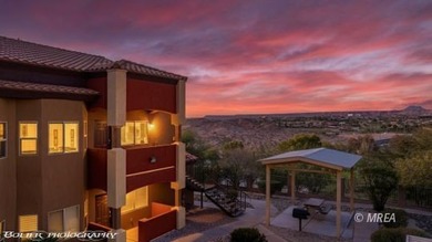 Welcome to your dream retreat! This stunning 3 bed, 2 bath top on The Oasis Golf Club in Nevada - for sale on GolfHomes.com, golf home, golf lot