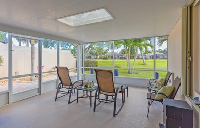 Location, Location, Light and Bright 2-bedroom, 2-bathroom Villa on Lost Lake Golf Club in Florida - for sale on GolfHomes.com, golf home, golf lot