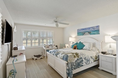 Location, Location, Light and Bright 2-bedroom, 2-bathroom Villa on Lost Lake Golf Club in Florida - for sale on GolfHomes.com, golf home, golf lot