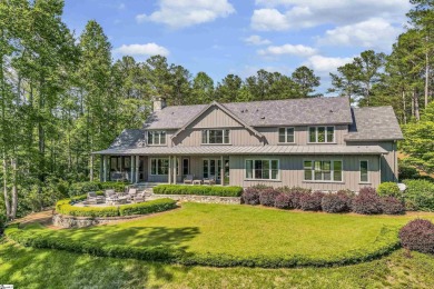 Located on a private cul-de-sac, this modern mountain/lake on The Reserve At Lake Keowee in South Carolina - for sale on GolfHomes.com, golf home, golf lot