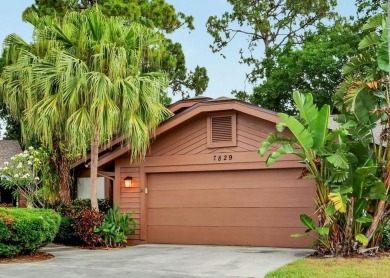 Welcome home to this 2 bedroom, 2 bath single-family home in on Palm Aire Country Club of Sarasota in Florida - for sale on GolfHomes.com, golf home, golf lot