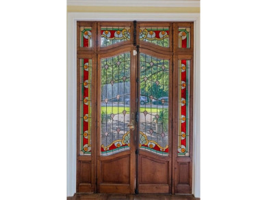 Lovely custom-built, one-owner home on a corner lot of a on Texas Rangers Golf Club  in Texas - for sale on GolfHomes.com, golf home, golf lot