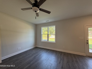 End-unit alert! Don't miss this stunning 1 car garage MOVE IN on Riverwood Golf and Athletic Club in North Carolina - for sale on GolfHomes.com, golf home, golf lot