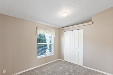 Updated and Modern 3 Bedroom / 2 Bathroom Home in Sunny Creek on Eagle Ridge Golf Course in Washington - for sale on GolfHomes.com, golf home, golf lot