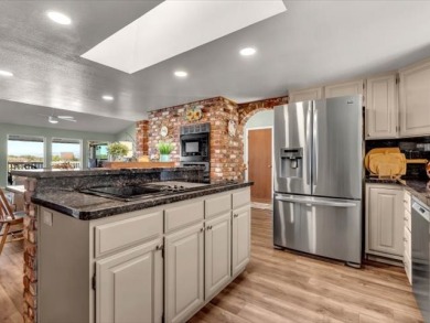 OH WHAT A VIEW! OWNED SOLAR AND ABOUT 1 MILE FROM GOLF COURSE! on Wilcox Oaks Golf Club in California - for sale on GolfHomes.com, golf home, golf lot