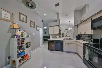 Under contract-accepting backup offers. Professionally cleaned on Hunters Green Country Club in Florida - for sale on GolfHomes.com, golf home, golf lot