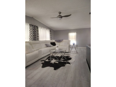 Welcome Home!! This 2-bedroom / 2-bath updated home is waiting on Spanish Lakes Fairways in Florida - for sale on GolfHomes.com, golf home, golf lot
