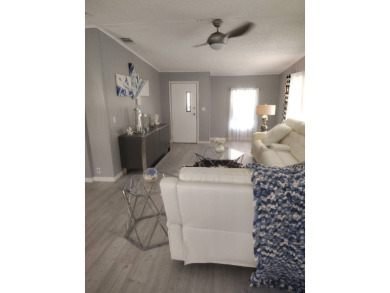 Welcome Home!! This 2-bedroom / 2-bath updated home is waiting on Spanish Lakes Fairways in Florida - for sale on GolfHomes.com, golf home, golf lot