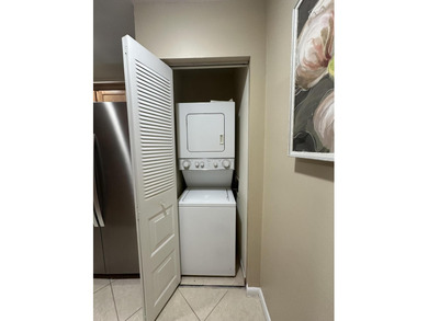 Welcome to this light and bright 2BR/2.5BA lakefront townhouse on Boca Lago Golf and Country Club in Florida - for sale on GolfHomes.com, golf home, golf lot