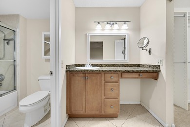 Welcome to this light and bright 2BR/2.5BA lakefront townhouse on Boca Lago Golf and Country Club in Florida - for sale on GolfHomes.com, golf home, golf lot