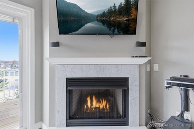 TOP-FLOOR CONDO with VAULTED CEILINGS, GREAT VIEWS, and on Sycamore Creek Golf Club in Missouri - for sale on GolfHomes.com, golf home, golf lot