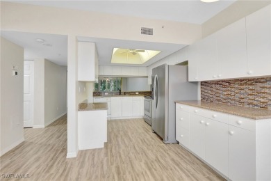 End unit, 1437 sq ft, with 3 bedrooms, 2 bathrooms and carport * on Breckenridge Golf and Country Club in Florida - for sale on GolfHomes.com, golf home, golf lot