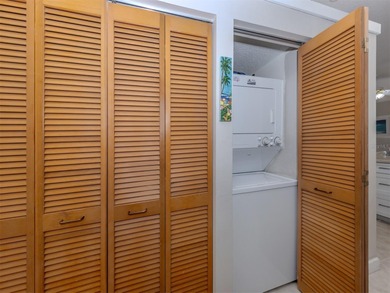 *****MOTIVATED SELLER*****Welcome home! Enjoy panoramic golf on Capri Isle Golf Club in Florida - for sale on GolfHomes.com, golf home, golf lot