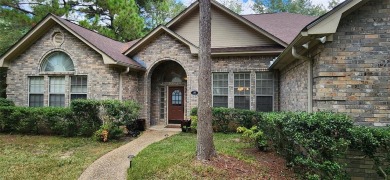 Beautiful, Spacious, Relaxing home located in the highly desired on Holly Lake Ranch Golf Club in Texas - for sale on GolfHomes.com, golf home, golf lot