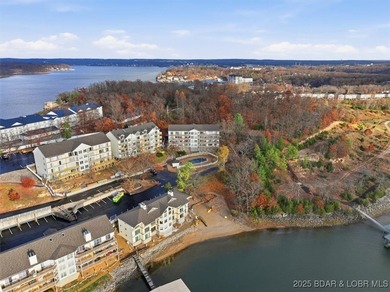 TOP-FLOOR CONDO with VAULTED CEILINGS, GREAT VIEWS, and on Sycamore Creek Golf Club in Missouri - for sale on GolfHomes.com, golf home, golf lot
