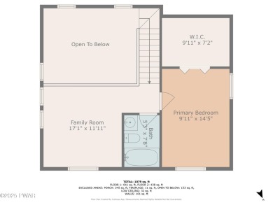 This beautifully maintained 3-bedroom, 2-bath chalet is tucked on The Hideout Golf in Pennsylvania - for sale on GolfHomes.com, golf home, golf lot