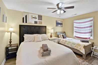 Welcome to this beautiful top-floor, corner unit condo in the on  in South Carolina - for sale on GolfHomes.com, golf home, golf lot