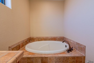 Luxury, Energy Efficiency, and Resort-Style Living in Yuma, AZl! on Mesa Del Sol Golf Club in Arizona - for sale on GolfHomes.com, golf home, golf lot