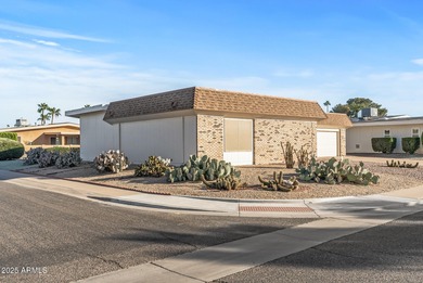 Welcome to this beautiful Fontenac floor plan home in Sun City on Sun City-Willow Creek / Willow Brook  in Arizona - for sale on GolfHomes.com, golf home, golf lot