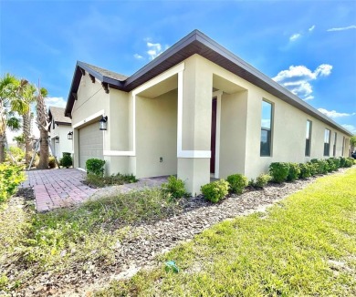 Sellers offering $5000 toward buyer closing cost. *Why wait to on Stonegate Golf Club in Florida - for sale on GolfHomes.com, golf home, golf lot