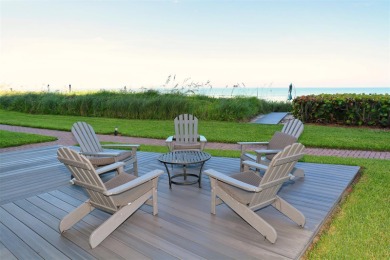 Perched atop the 11th floor, this penthouse residence at on Links on Longboat Golf Club in Florida - for sale on GolfHomes.com, golf home, golf lot