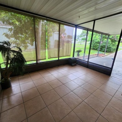 Come take a look at this home located in the GATED neighborhood on Silver Lake Executive Golf Course in Florida - for sale on GolfHomes.com, golf home, golf lot