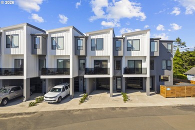 Rare opportunity to own a turn key Short Term Rental. Sale comes on  in Oregon - for sale on GolfHomes.com, golf home, golf lot