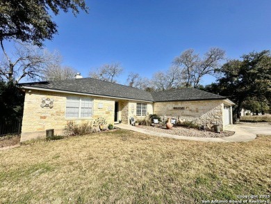 Nestled in the sought-after Greens of Canyon Lake subdivision on Canyon Lake Golf Club in Texas - for sale on GolfHomes.com, golf home, golf lot