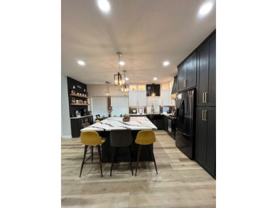 Stunning Fully Remodeled Home with High-End Modern Finishes! on Stewart Peninsula Golf Course in Texas - for sale on GolfHomes.com, golf home, golf lot