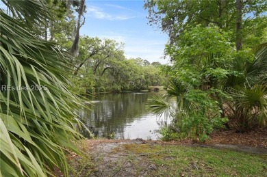 Fully renovated 3 bed/2.5 bath home in Moss Creek. Kitchen opens on Moss Creek Golf Club in South Carolina - for sale on GolfHomes.com, golf home, golf lot