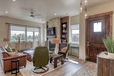 Welcome to Wandermere Estates! This pristine 3-bedroom, 2-bath on Wandermere Golf Course in Washington - for sale on GolfHomes.com, golf home, golf lot