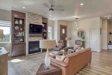 Welcome to Wandermere Estates! This pristine 3-bedroom, 2-bath on Wandermere Golf Course in Washington - for sale on GolfHomes.com, golf home, golf lot