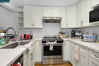 Welcome to this peaceful 2-bedroom, 1-bath home in the vibrant on Rossmoor Golf Course in California - for sale on GolfHomes.com, golf home, golf lot