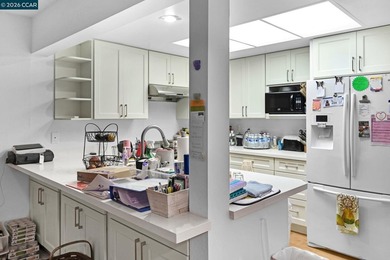 Welcome to this peaceful 2-bedroom, 1-bath home in the vibrant on Rossmoor Golf Course in California - for sale on GolfHomes.com, golf home, golf lot