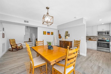 WELCOME HOME ~ LOCATION, LOCATION, LOCATION. I am excited to on Lansbrook Golf Club in Florida - for sale on GolfHomes.com, golf home, golf lot