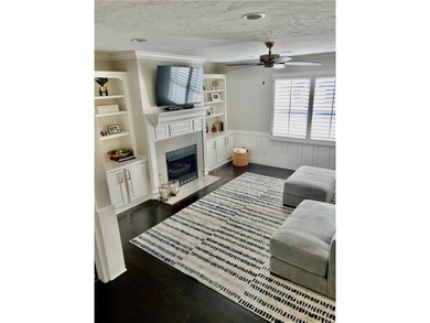 Discover this beautifully remodeled Pinnacle Townhouse featuring on Pinnacle Country Club in Arkansas - for sale on GolfHomes.com, golf home, golf lot