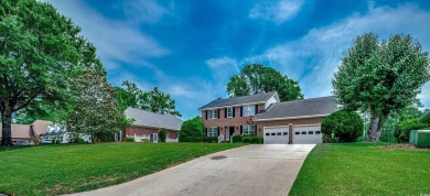 GRAND UPDATED HOME ON THE GOLF COURSE! THIS TIMELESS BRICK on River Hills Golf and Country Club in South Carolina - for sale on GolfHomes.com, golf home, golf lot