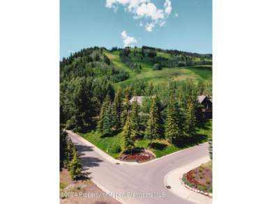 Exquisite Townhome Oasis with Views. 
 A splendid turn-key on Maroon Creek Club in Colorado - for sale on GolfHomes.com, golf home, golf lot