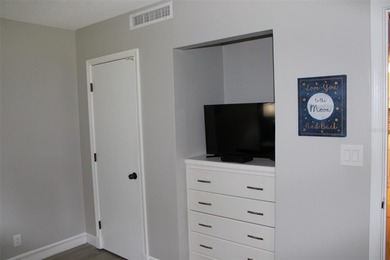 Mint Condition One Bedroom *B* Unit - Bring your Toothbrush on Innisbrook Resort and Golf Club in Florida - for sale on GolfHomes.com, golf home, golf lot