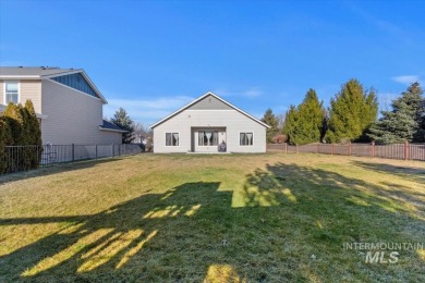 Discover this beautiful home on a large lot in Eagle's on Eagle Legacy Golf Course in Idaho - for sale on GolfHomes.com, golf home, golf lot