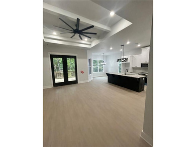 This open floorplan 2 bedroom, 2 bath house is beautiful! on Bella Vista - Metfield Golf Complex and Country Club in Arkansas - for sale on GolfHomes.com, golf home, golf lot