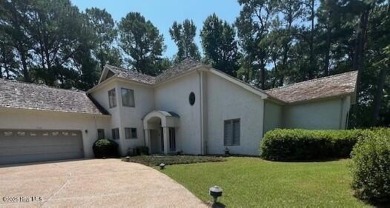 North Shore beauty! Golf and beach and boating! Country Club to on North Shore Country Club in North Carolina - for sale on GolfHomes.com, golf home, golf lot