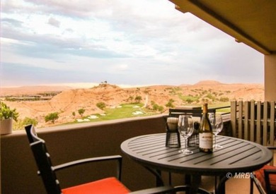This FULLY FURNISHED AND ACCESSORIZED main level condo is on Wolf Creek At Paradise Canyon in Nevada - for sale on GolfHomes.com, golf home, golf lot