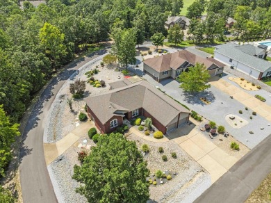 Beautiful home near Ponce Golf Course in Hot Springs Village! on Ponce De Leon Golf Course in Arkansas - for sale on GolfHomes.com, golf home, golf lot