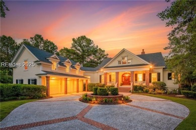 Relaxed Low Country elegance describes this 5BR/5.5BA home in on Colleton River Plantation Club in South Carolina - for sale on GolfHomes.com, golf home, golf lot