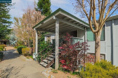 Welcome to this peaceful 2-bedroom, 1-bath home in the vibrant on Rossmoor Golf Course in California - for sale on GolfHomes.com, golf home, golf lot
