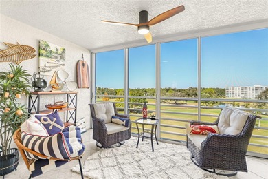 Beautifully updated turnkey 2 bed 2 bath condo overlooking the on Pinebrook/Ironwood Golf Course in Florida - for sale on GolfHomes.com, golf home, golf lot