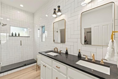 Located on a beautiful 0.87-acre treed lot with 396 feet of on Pinnacle Golf and Boat Club in Texas - for sale on GolfHomes.com, golf home, golf lot